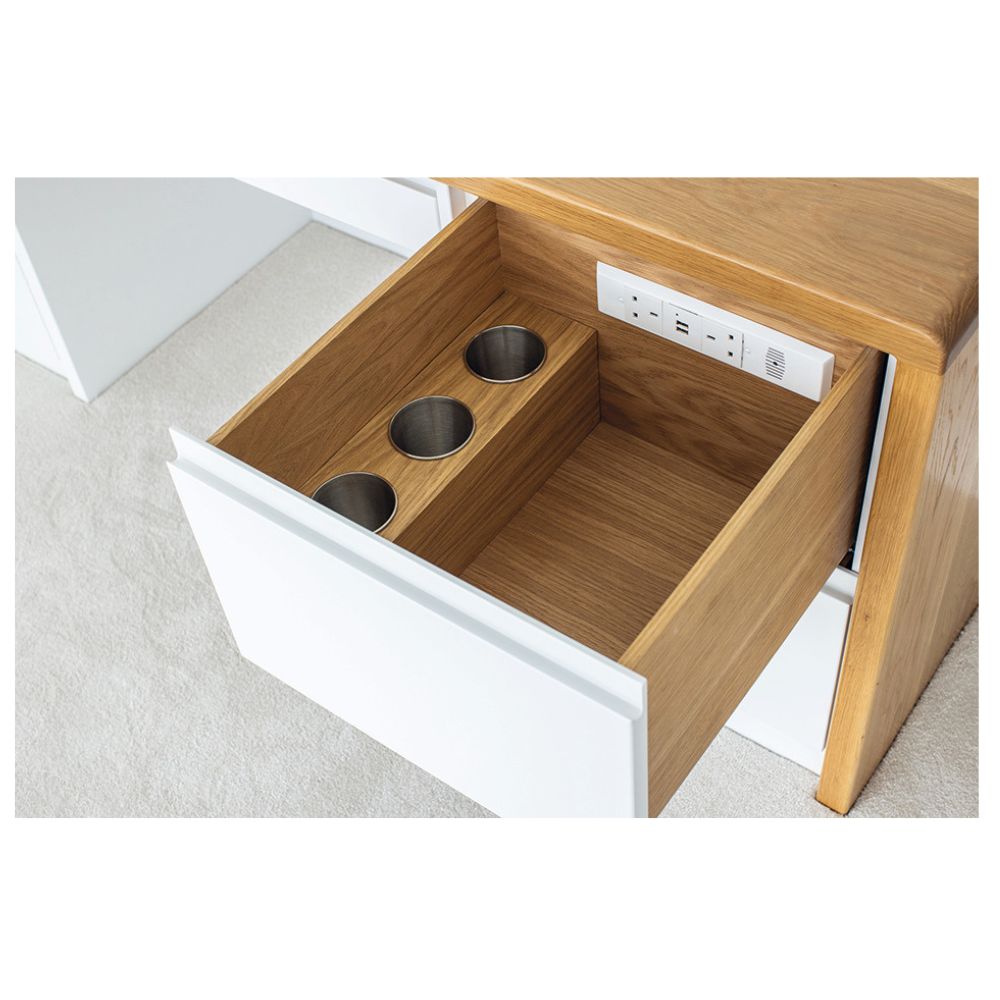 Hafele | 833.53.344 | Docking Drawer Trio Series | 2 x UK Sockets | USB-A + USB-C | White 3 Hafele | 833.53.344 | Docking Drawer Trio Series | 2 x UK Sockets | USB-A + USB-C | White