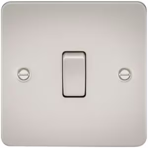 Knightsbridge Flat Plate Pearl