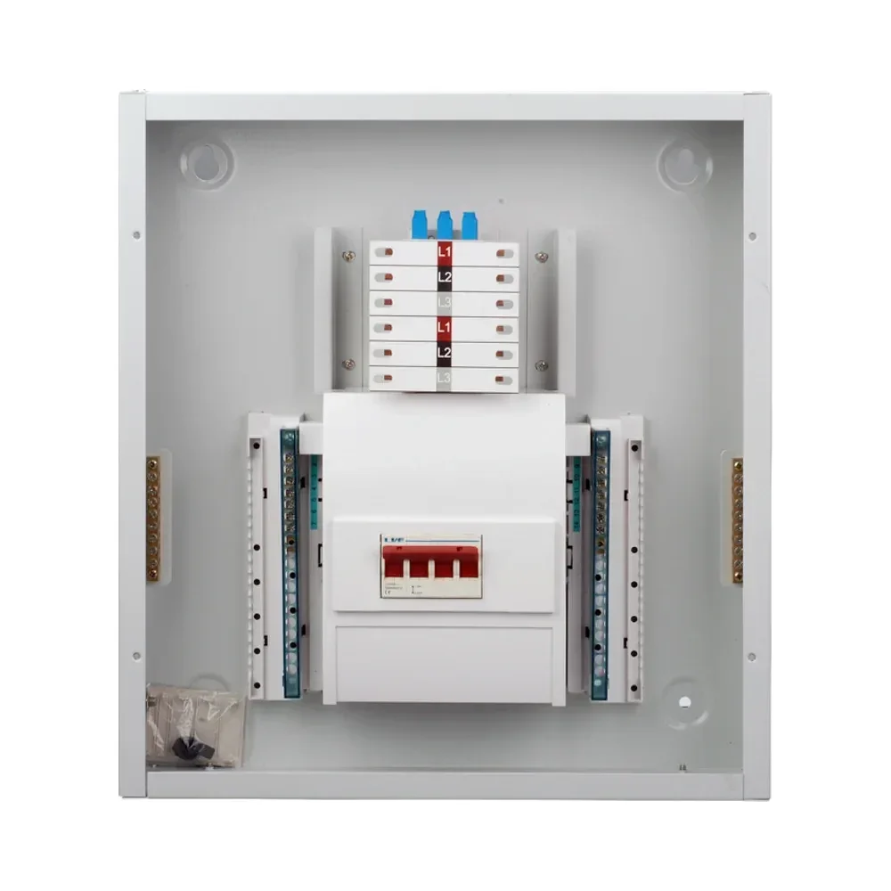 Live Electrical | TPN04-125 | 125A TP&N Distribution Board | 4P Main Switch | 4 Way 2 Live Electrical TPN04-125 Live Electrical TPN04-125 125A 4 Way TPN Distribution Board 2