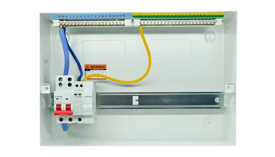 Timeguard | TX1118 | 15 Way Main Consumer Unit | Type 2 SPD 3 Timeguard | TX1118 | 15 Way Main Consumer Unit | Type 2 SPD