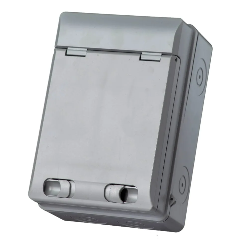 WCED | WPGU05-EV | IP65 4/5 Way Plastic Enclosure with Earth & Neutral Bars 3 WCED | WPGU05-EV | IP65 4/5 Way Plastic Enclosure with Earth & Neutral Bars