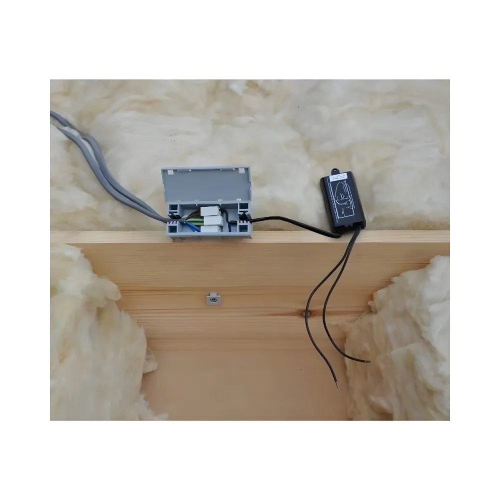 Connexbox | CBP-3008 | Light Inline Junction Box | Mounting Button Included 4 Connexbox® Light Inline Junction Box