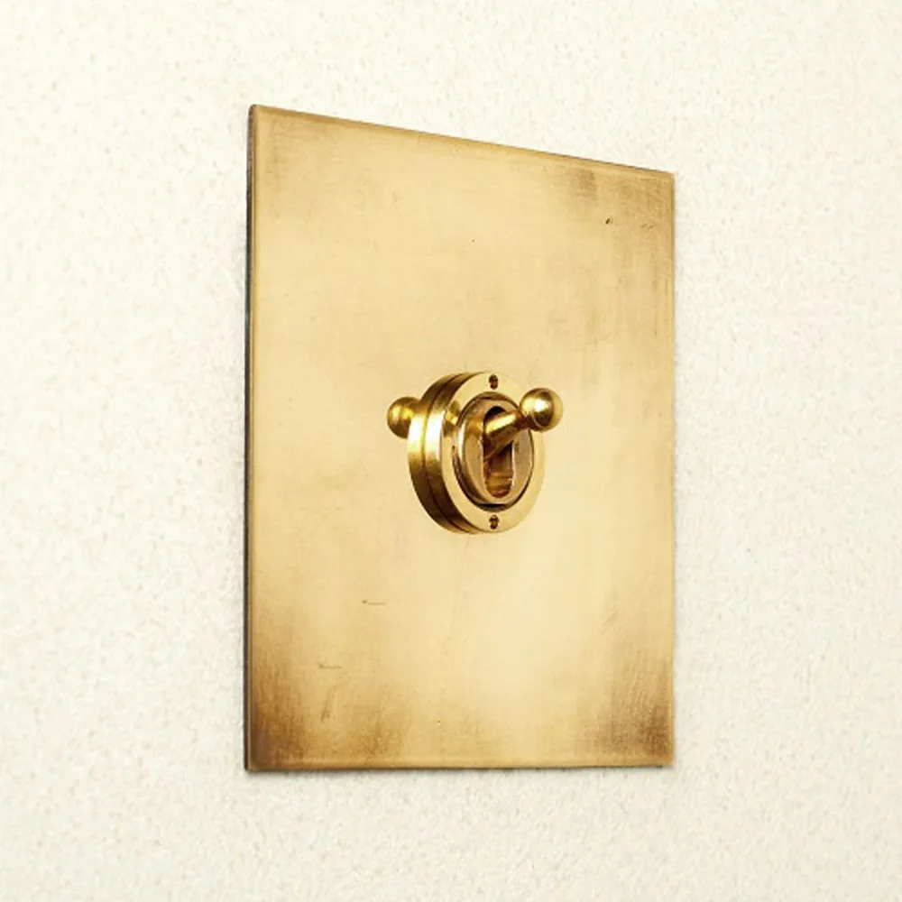 Forbes & Lomax 1GIN/OLB 1 Gang Intermediate Dolly Switch - Aged Brass Plate Image