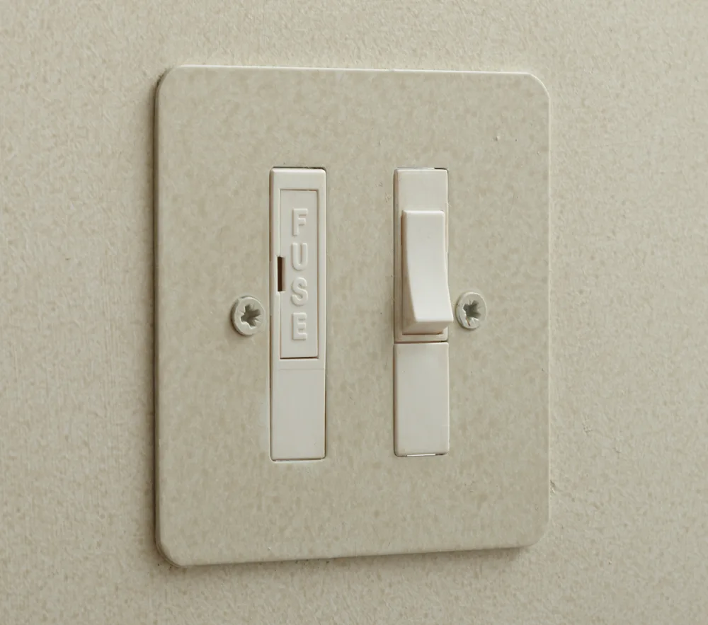 Forbes & Lomax SFC 13A Switched Fused Spur - Paintable 1 Forbes & Lomax SFC 13A Switched Fused Spur - Paintable