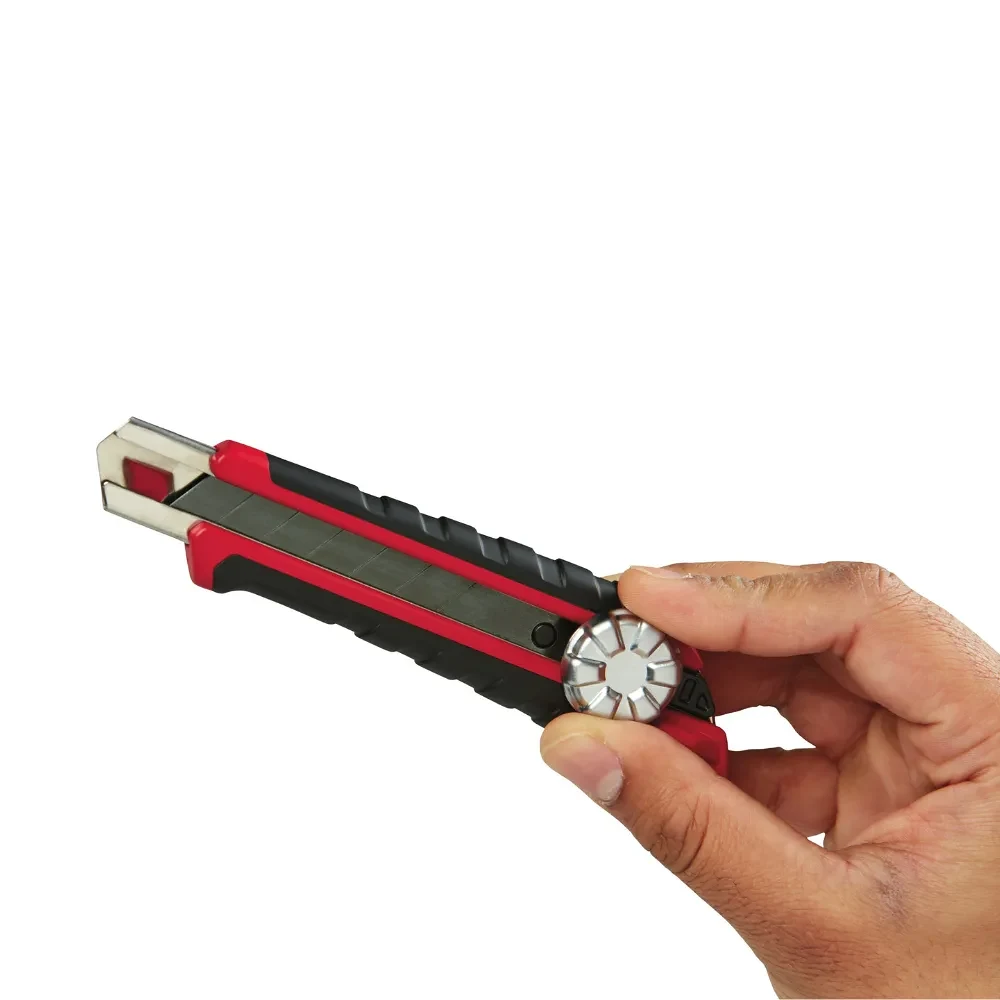 Milwaukee 48221962 Snap Knife 25mm 6 Milwaukee 48221962 Snap Knife 25mm